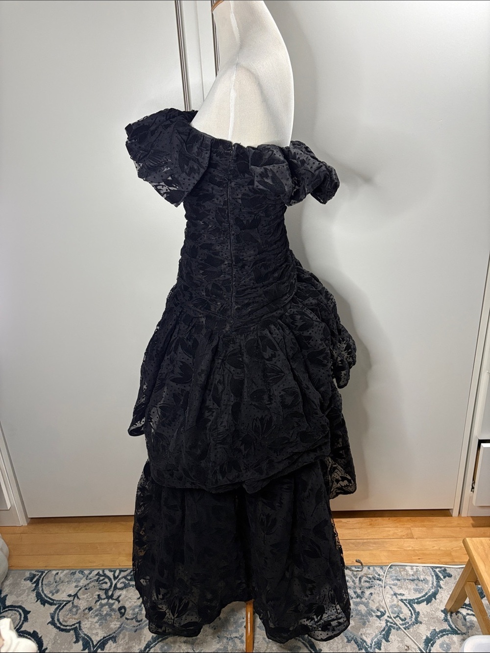 Vintage 1980 Arnold Scaasi Boutique Black Flocked Tulle Off-Shoulder Ball Gown 8 - Picture 8 of 16
